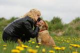 ADULTE ET CHIEN 254